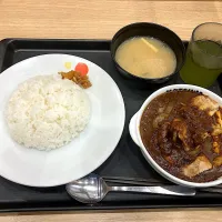 ごろごろ煮込みチキンカレー|しのぶさん