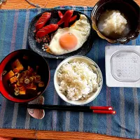 朝ごはん タコさんウィンナー| かおポンさん