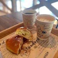 Plain salted bread and coffee |skyblueさん