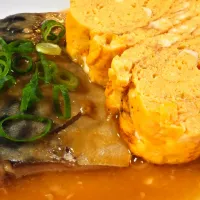 サバの味噌煮と厚焼き玉子焼き💚