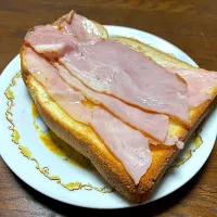ハムトースト|はっちぃさん