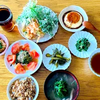 たんぽぽ天ぷら^ ^よもぎ天ぷら、竹輪人参かき揚げ添えて🥕|HAMI69さん