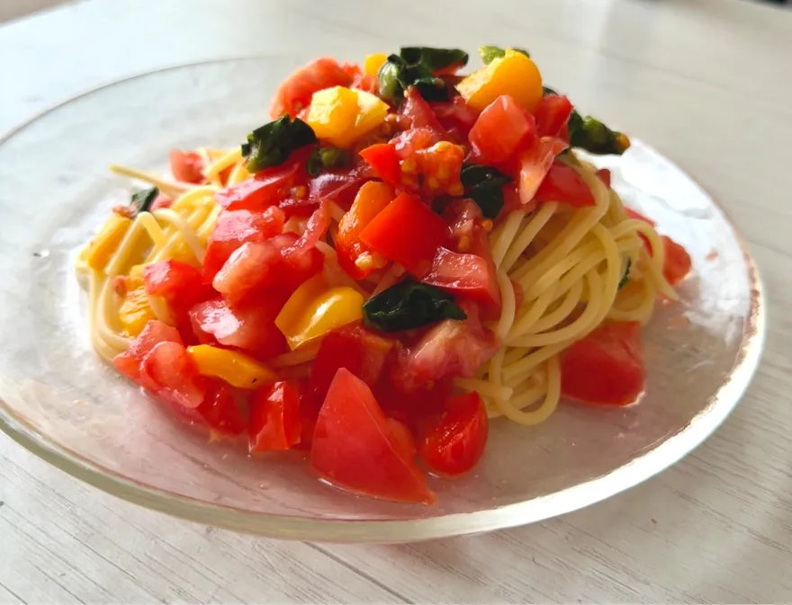 こぼれトマトのパスタ|tap.rinさん