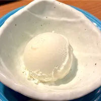 ⑨4月17日・［焼き肉のコース😋✨］・普通の牛乳アイス❣️|山勝さん