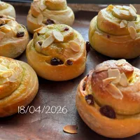 レーズンピスタチオパン