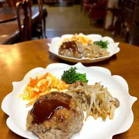 ビーフ舞茸ハンバーグ＊しいたけ茶ソース|henryさん