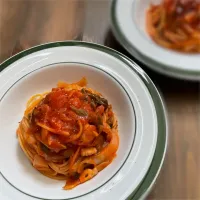 葉タマネギとベーコンのトマトソース| koji toyodaさん