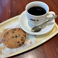 ソフトチョコチップクッキー w/ ブレンドコーヒー|T. Wonderさん