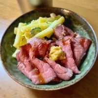 ローストビーフとマカロニサラダ|deekay71さん