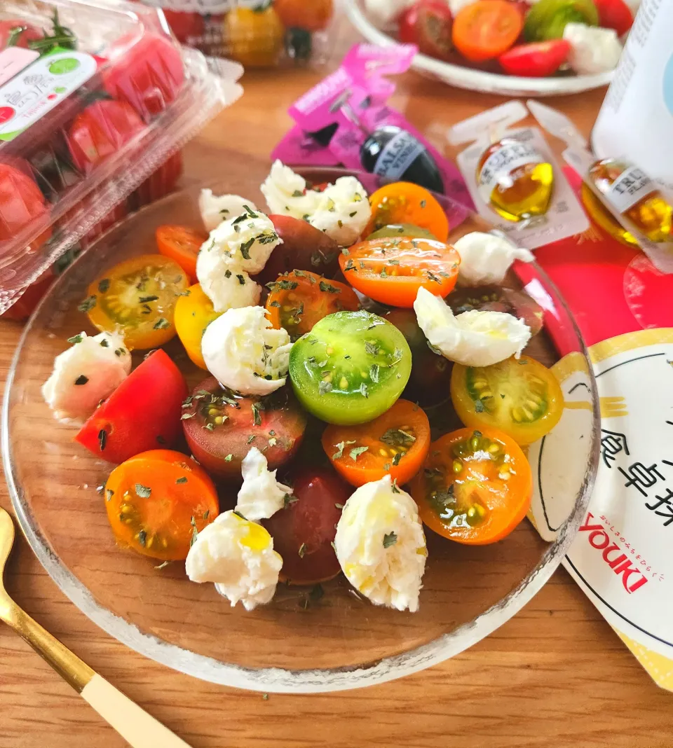 手作りカッテージチーズでトマトのサラダ|ナオミさん