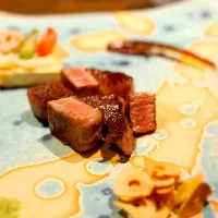 コース料理のステーキ（A5ランク）　60gですけど。|Hiro Yanさん