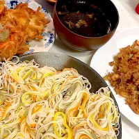 おっさん飯　素麺　チャーハン　かき揚げ　サラダ|ひげおやじさん
