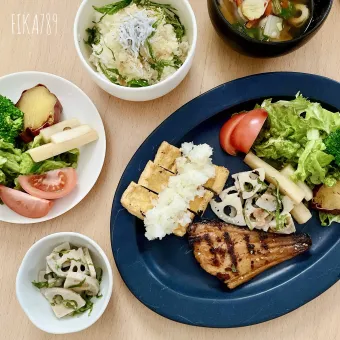 Snapdishの人気料理写真:和食でさっぱり 晩ごはん