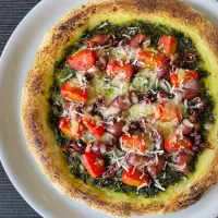 ほたるいかと春菊ジェノベーゼのピザ🍕