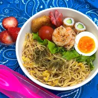 4/21 塩焼きそば&ガーリックシュリンプ弁当|JUNe28さん