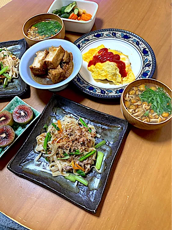たまにある統一性のないメニュー(*ꆤ.̫ꆤ*)|さくたえさん