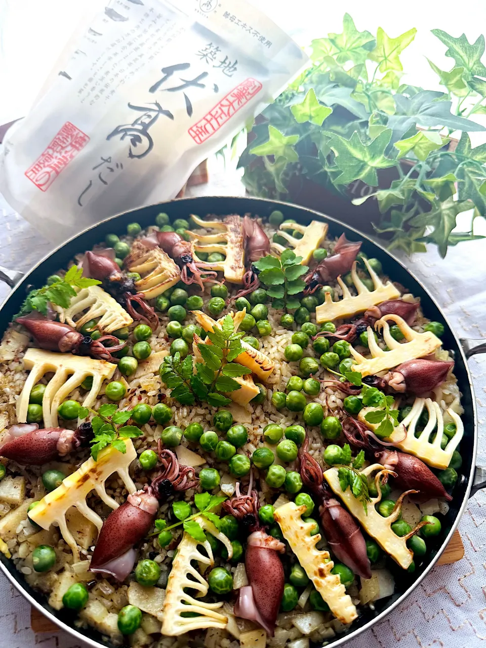 筍 ホタルイカ グリーンピースの春パエリア🥘|🌺🌺Foodie🌺🌺さん