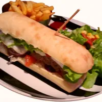 🇺🇸Sandwich burger with fries and salad🇺🇸|KWAII69さん