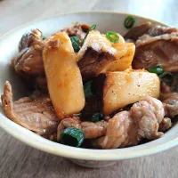 ラム焼肉丼|古尾谷りかこさん