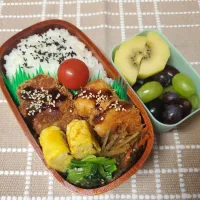 4月20日(月)重ねカツ&エビフライ弁当