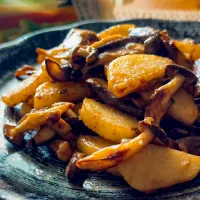 🍄‍🟫きのこと長芋のバーニャカウダソテー🍄‍🟫と嬉しいお知らせ🎁