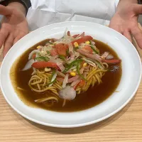 今日の昼ご飯@「ユウゼン」さんin中日ビルB1栄めし小路①  今日は昼休みにはやとと待ち合わせてあんかけスパの「ユウゼン」さんで昼ご飯をいただきます。はやとはあんかけスパの定番ミラカンをオーダー|なびさん