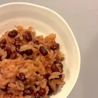 豆から炊いたお赤飯🫘|Sanjiさん
