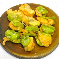 【簡単！今が旬🎯】空豆とプリプリ海老の挟み揚げ😋