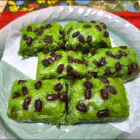 🌿天然よもぎで甘納豆入りよもぎ蒸しパン