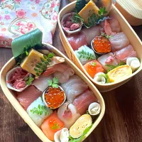 ふたりのお弁当🍱 ~キューブ手毬ずし