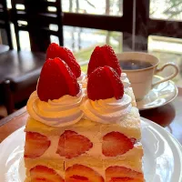期間限定 いちごサンド🍓🥪 嵐山コーヒーショップヤマモトさん|ナナさん