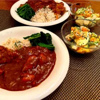チキンカレーほうれん草トッピング＆海老とブロッコリーのサラダ🥗😋| ＊yurika＊さん