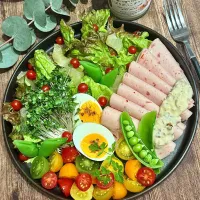 サラダ🥗　いぶりがっこタルタル