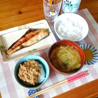 最近のブームの朝食🍚🥢|まゆめろさん