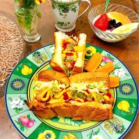 食パンホットドッグトースト　朝ごはん|ショコラさん