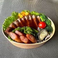 "赤身ステーキ"息子弁当|kazuさん
