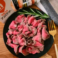 いつものローストビーフをいつもの生塩糀黒胡椒ブレンドで😊| ナオミさん