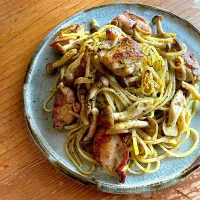 鶏とキノコのバジルパスタ| はーさん