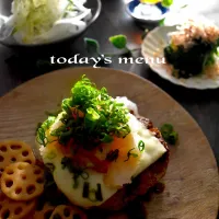 今夜はおろしハンバーグ・新玉ねぎサラダ|山田 ナミ　Instagram ＊nmymd369さん