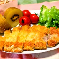 トンカツ揚げました|香っちゃんさん