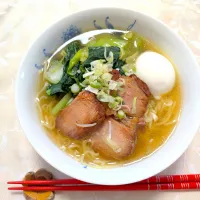 5/3 お昼ご飯　お家でラーメン🍜|卯月さん