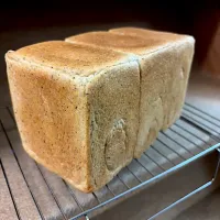 紅茶葉入り角食パン〜⑅︎◡̈︎*|yukomamachanさん