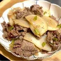 かぶと牛肉の炒め物|茶茶茶さん