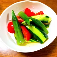 オクラ、リコピントマト、きゅうりの昆布出汁漬け| Akira Sugiharaさん