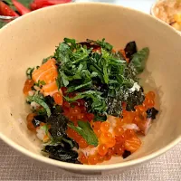 サーモンいくら丼| takkoさん