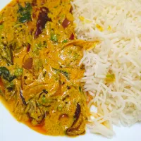 Onion gravy with curry leaves and cumin mustard temper| hinaさん