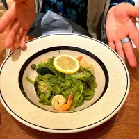 「We eat Wheat」のペペロンチーノ|はやとさん
