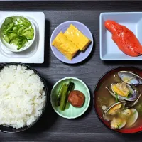 今日の朝ごはん（ごはんは千葉県産ふさおとめ、辛子明太子、厚焼き玉子、ひきわり納豆、あさり汁、野沢菜漬と梅干し）|Mars＠釜飯作り研究中さん
