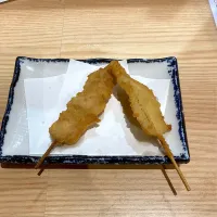 今日の晩ご飯@「桔梗屋  大須店」さん⑩  豚串カツとイカの串揚げ　（実況中継中）| なびさん