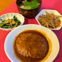 ☆煮込みハンバーグ　☆きんぴらゴボ　☆ほうれん草ごま和え　☆舞茸すまし汁|chikakoさん